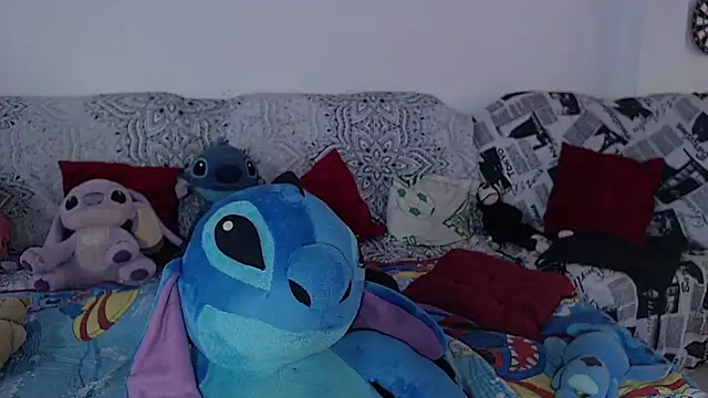 Snapshot of kitty22_ chatting on January 14, 2:00 pm kitty22 online show from January 14, 2:00 pm