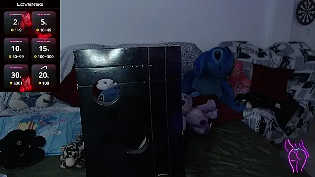 Snapshot of kitty22_ chatting on February 10, 1:11 pm kitty22 online show from February 10, 1:11 pm