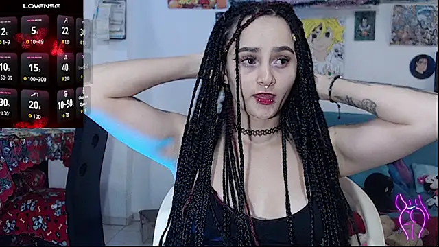 Snapshot of kitty22_ chatting on December 2, 3:18 pm kitty22 online show from December 2, 3:18 pm