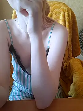 Elza kom online show from February 13, 3:57 am