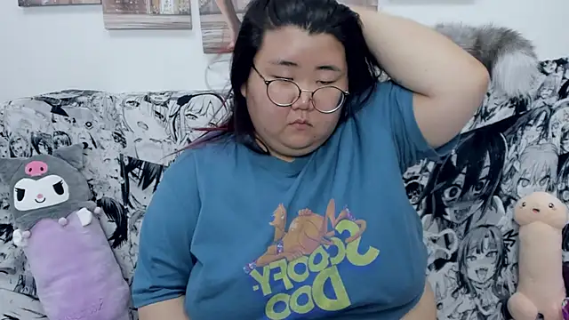 Nadine asian online show from December 22, 2:38 pm