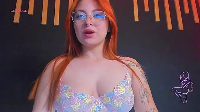 Snapshot of izyzys_baker chatting on October 23, 5:40 am izyzys baker online show from October 23, 5:40 am