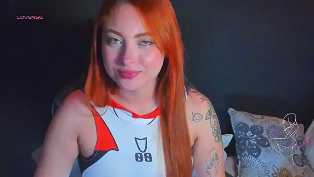 Snapshot of izyzys_baker chatting on December 4, 6:23 am izyzys baker online show from December 4, 6:23 am