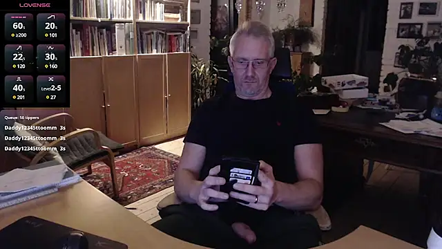 Snapshot of tom-swede chatting on January 30, 4:34 pm tom-swede online show from January 30, 4:34 pm
