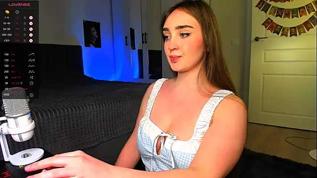 celestialanggel online show from April 2, 8:17 pm