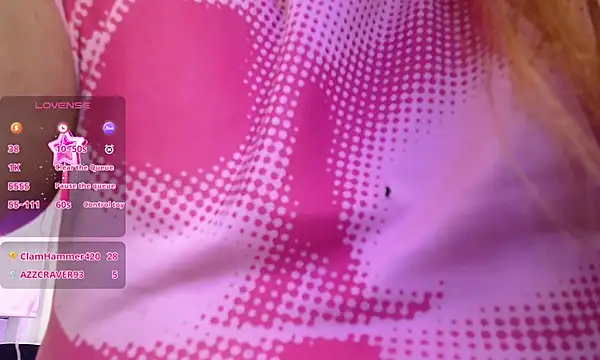 Snapshot of sara_winehouse1 chatting on December 5, 7:16 am sara winehouse1 online show from December 5, 7:16 am