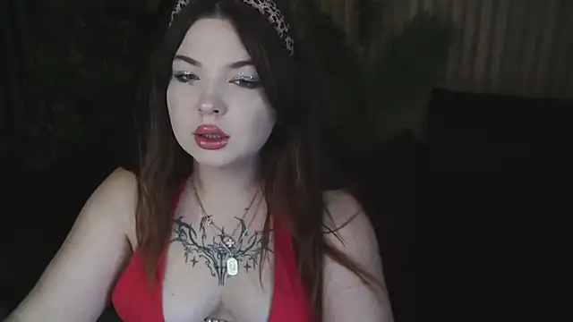 Snapshot of RosieMoons chatting on November 10, 8:19 pm RosieMoons online show from November 10, 8:19 pm