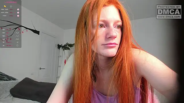Snapshot of Aliceginger99 chatting on January 17, 2:08 am Aliceginger99 online show from January 17, 2:08 am