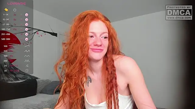 Snapshot of Aliceginger99 chatting on February 10, 2:30 am Aliceginger99 online show from February 10, 2:30 am