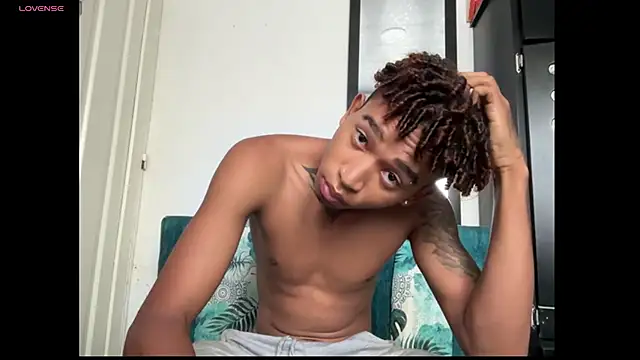 sexy blacks  online show from October 22, 12:27 pm