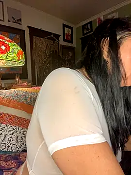 sexyasscougar online show from September 18, 7:32 am