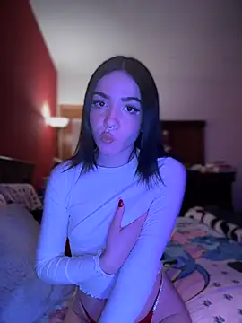 Snapshot of ShannonShanny chatting on January 8, 7:45 pm ShannonShanny online show from January 8, 7:45 pm