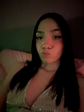 Snapshot of ShannonShanny chatting on October 12, 6:18 pm ShannonShanny online show from October 12, 6:18 pm