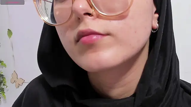 Snapshot of aysel_elid chatting on November 16, 10:26 pm aysel elid online show from November 16, 10:26 pm