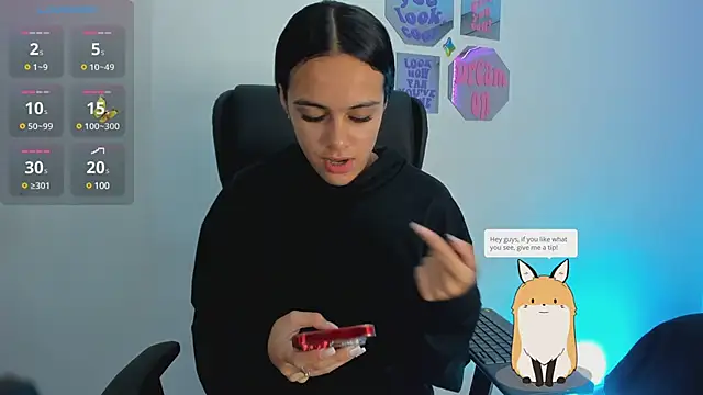 Snapshot of ChloeHarper_ chatting on December 7, 12:02 pm ChloeHarper online show from December 7, 12:02 pm