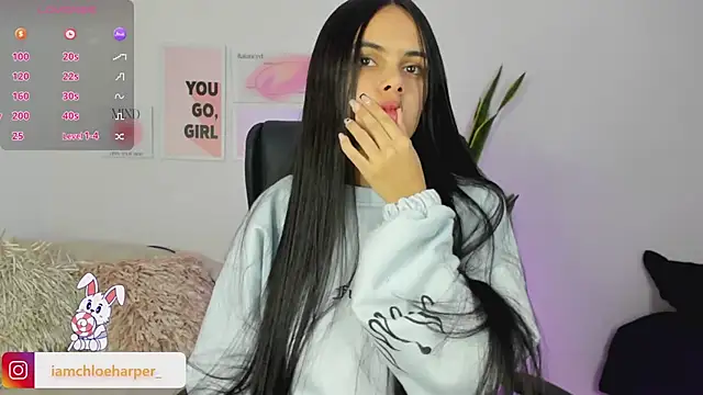 Snapshot of ChloeHarper_ chatting on February 3, 11:42 am ChloeHarper online show from February 3, 11:42 am