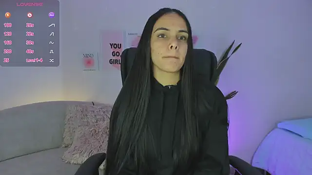 Snapshot of ChloeHarper_ chatting on February 25, 11:41 am ChloeHarper online show from February 25, 11:41 am