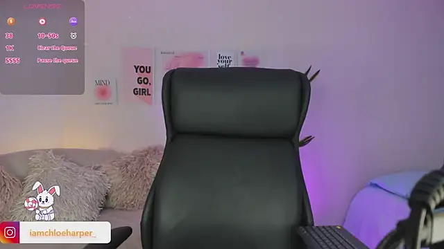 Snapshot of ChloeHarper_ chatting on March 1, 5:27 pm ChloeHarper online show from March 1, 5:27 pm