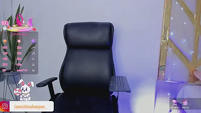Snapshot of ChloeHarper_ chatting on March 12, 12:53 am ChloeHarper online show from March 12, 12:53 am