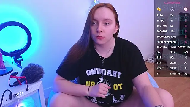  Yummy Girl  online show from December 30, 7:48 am