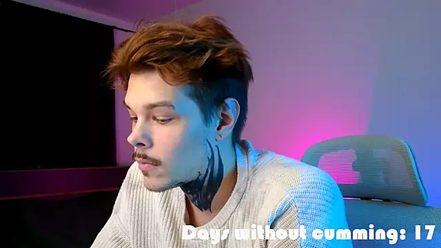 DENIS HERE online show from April 4, 7:00 pm