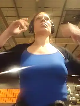 Exhibitionsplit online show from February 27, 9:36 pm