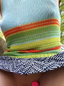 Exhibitionsplit online show from October 13, 11:10 am