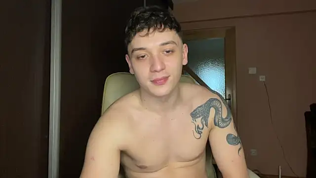 Snapshot of Joedonovan1 chatting on February 25, 6:42 pm Joedonovan1 online show from February 25, 6:42 pm