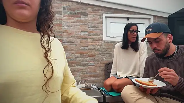 barfantasy online show from February 18, 11:06 am