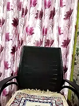 Shreya727 online show from March 10, 3:12 am