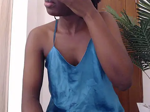 black   ghodess online show from February 18, 6:20 am