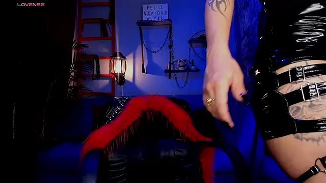 irregular fetish  online show from December 26, 8:53 pm