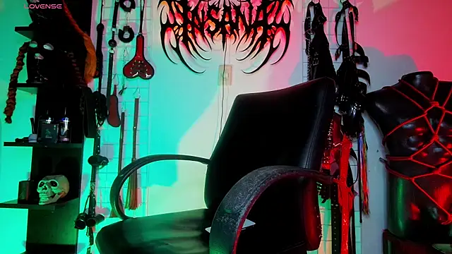 irregular fetish  online show from November 27, 2:13 am