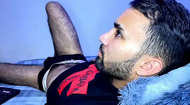 Snapshot of Dar_milk chatting on March 3, 4:47 am Dar milk online show from March 3, 4:47 am