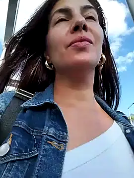 scarlett moore online show from February 1, 9:51 pm