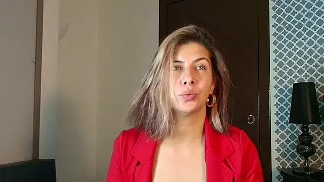 scarlett moore online show from October 2, 1:40 pm