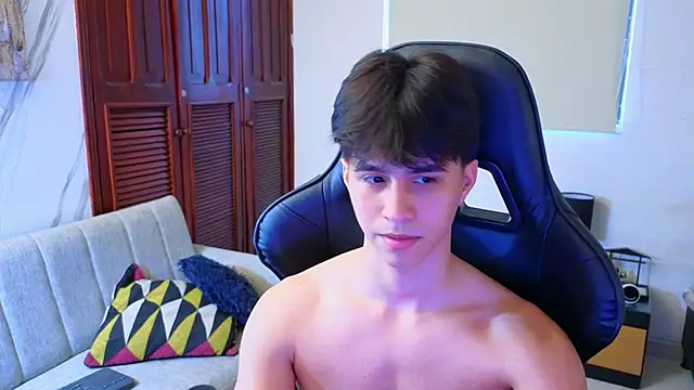 Snapshot of carl_dixon chatting on December 4, 9:12 pm carl dixon online show from December 4, 9:12 pm