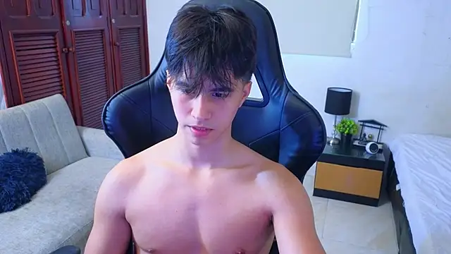 Snapshot of carl_dixon chatting on January 15, 9:51 pm carl dixon online show from January 15, 9:51 pm