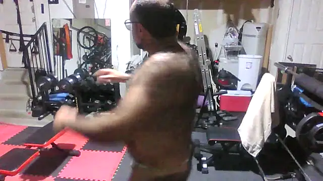 chainjulious online show from February 25, 2:05 pm