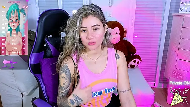 Tawny cox online show from December 20, 7:55 am