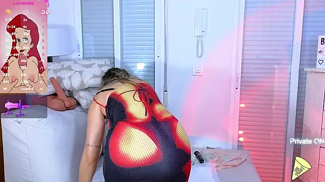 Tawny cox online show from December 21, 7:13 am