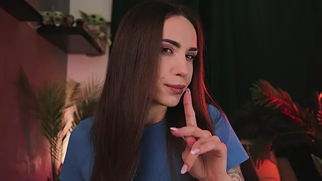 BabyYoda- online show from December 1, 7:47 pm