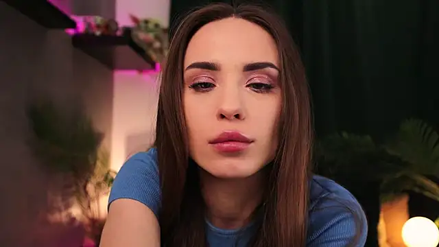 BabyYoda- online show from February 12, 3:18 am