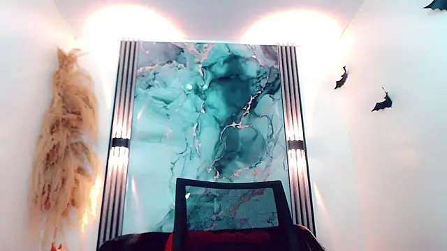 hilary rodriguez online show from September 22, 6:54 pm