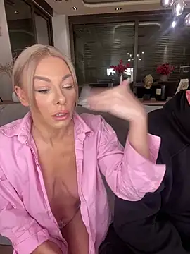 Snapshot of SexOnMyLvL chatting on January 16, 10:02 pm SexOnMyLvL online show from January 16, 10:02 pm