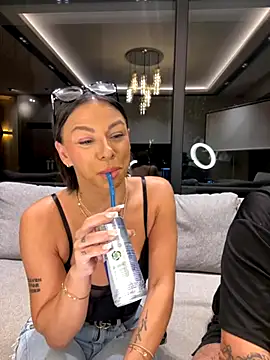 Snapshot of SexOnMyLvL chatting on September 27, 8:36 pm SexOnMyLvL online show from September 27, 8:36 pm