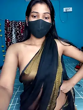 Snapshot of Triha_18 chatting on January 2, 8:24 pm Triha 18 online show from January 2, 8:24 pm