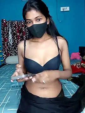 Snapshot of Triha_18 chatting on January 6, 7:35 pm Triha 18 online show from January 6, 7:35 pm