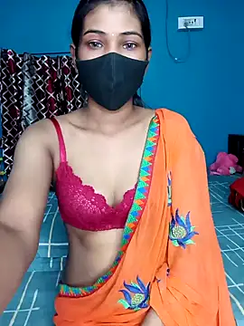 Snapshot of Triha_18 chatting on January 18, 6:32 pm Triha 18 online show from January 18, 6:32 pm