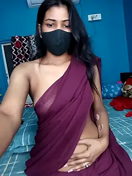 Snapshot of Triha_18 chatting on February 23, 7:38 pm Triha 18 online show from February 23, 7:38 pm
